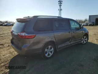 2018 Toyota Sienna LE Auto Access Seat with VIN 5TDKZ3DC8JS916931, listed as a Copart auction lot 50202705 with 62,577 mi miles and Salvage Title. Bid and sale history available at carsss.com. Image 3.