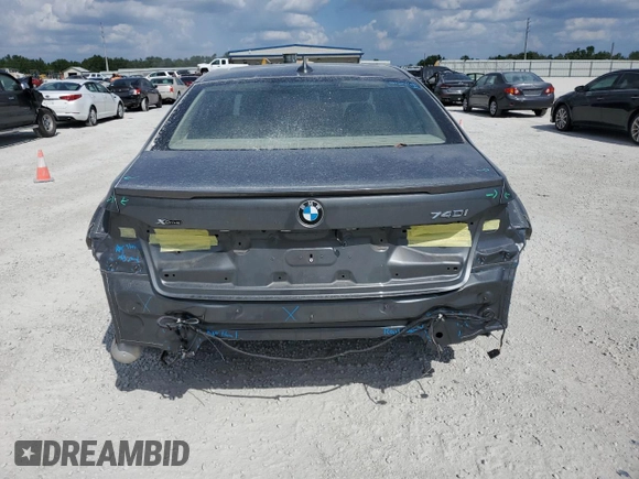 2018 BMW 7 Series 740i xDrive with VIN WBA7E4C51JGV23905, listed as a Copart auction lot 46949643 with 33,842 mi miles. Bid and sale history available at carsss.com. Image 6.