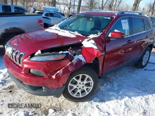 2016 Jeep Cherokee Altitude z VIN 1C4PJMCB4GW267634, wystawiony jako IAAI lot #41320557 z przebiegiem 74 731 mil mil oraz . Historia ofert i sprzedaży dostępna na DreamBid. Obrazek 18.