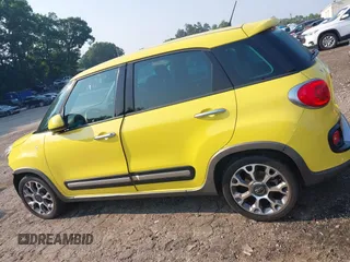 2014 FIAT 500L Trekking with VIN ZFBCFADH6EZ021166, listed as a IAAI auction lot 42392165 with 96,035 mi miles and . Bid and sale history available at DreamBid. Image 15.