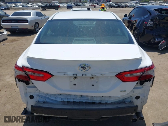 2018 Toyota Camry LE with VIN 4T1B11HK5JU007856, listed as a IAAI auction lot 42531732 with 121,020 mi miles and . Bid and sale history available at DreamBid. Image 17.