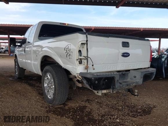 2013 Ford F-250 XL with VIN 1FT7X2B60DEB79253, listed as a IAAI auction lot 41694929 with 226,414 mi miles and . Bid and sale history available at DreamBid. Image 6.