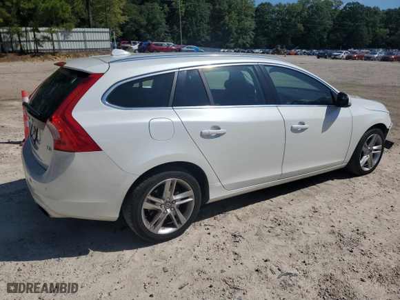 2015 Volvo V60 T5 Drive-E Premier with VIN YV140MEK2F1261727, listed as a Copart auction lot 70275914 with 109,769 mi miles and Salvage Title. Bid and sale history available at carsss.com. Image 3.