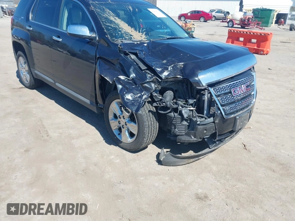 2015 GMC Terrain SLT z VIN 2GKFLYE36F6304943, wystawiony jako IAAI lot #41900161 z przebiegiem 228 648 mil mil oraz . Historia ofert i sprzedaży dostępna na DreamBid. Obrazek 6.