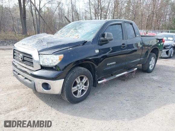 2007 Toyota Tundra SR5 z VIN 5TFBT54117X005726, wystawiony jako IAAI lot #42105716 z przebiegiem 84 828 mil mil oraz . Historia ofert i sprzedaży dostępna na DreamBid. Obrazek 2.