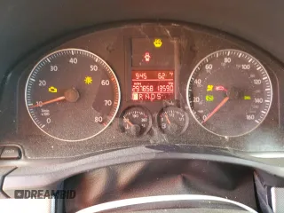 2007 Volkswagen Rabbit with VIN WVWDS71K17W235647, listed as a Copart auction lot 44157735 with 297,858 mi miles and Salvage Title. Bid and sale history available at carsss.com. Image 9.