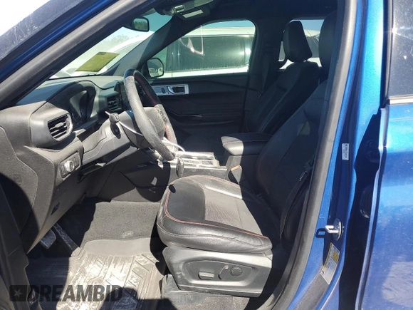 2022 Ford Explorer ST-Line with VIN 1FMSK7KH8NGB84628, listed as a Copart auction lot 82368324 with 19,977 mi miles and Salvage Title. Bid and sale history available at carsss.com. Image 7.