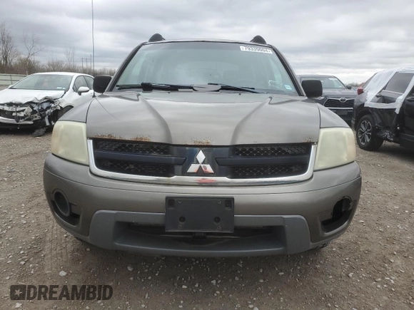 2006 Mitsubishi Endeavor LS with VIN 4A4MN21SX6E070284, listed as a Copart auction lot 79339004 with 149,995 mi miles and Clean Title. Bid and sale history available at carsss.com. Image 5.