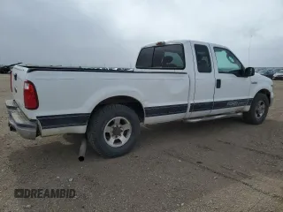 2005 Ford Super Duty F-250 XL with VIN 1FTSX20Y95EA84643, listed as a Copart auction lot 45469505 with 173,679 mi miles and Salvage Title. Bid and sale history available at carsss.com. Image 3.