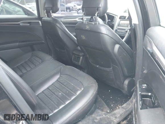 2013 Ford Fusion SE Hybrid with VIN 3FA6P0LU0DR176353, listed as a IAAI auction lot 41591238 with 190,717 mi miles. Bid and sale history available at carsss.com. Image 8.