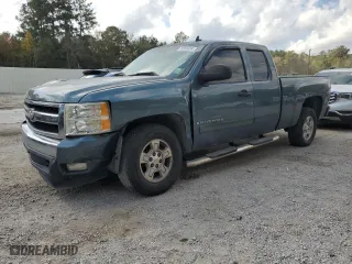 2007 Chevrolet Silverado 1500 LT w/1LT with VIN 1GCEC19J37Z519029, listed as a Copart auction lot 78261854 with 322,003 mi miles and Salvage Title. Bid and sale history available at carsss.com. Image 1.