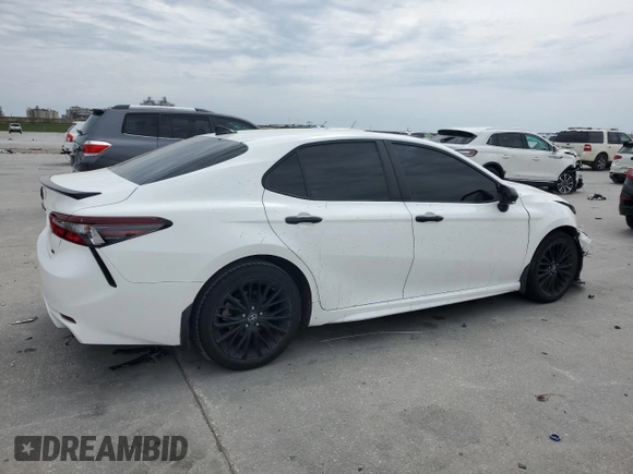 2022 Toyota Camry SE with VIN 4T1G11AK8NU017495, listed as a Copart auction lot 51078705 with 0 mi miles and Salvage Title. Bid and sale history available at carsss.com. Image 3.