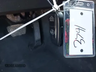 2022 Toyota Camry XSE z VIN 4T1K61AK1NU006141, wystawiony jako IAAI lot #42078782 z przebiegiem 55 637 mil mil oraz . Historia ofert i sprzedaży dostępna na DreamBid. Obrazek 11.