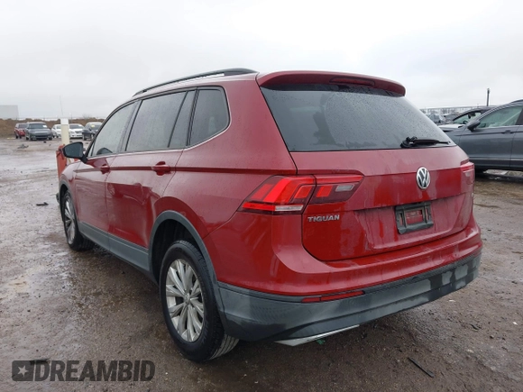 2018 Volkswagen Tiguan S with VIN 3VV1B7AX8JM124827, listed as a IAAI auction lot 41544321 with 101,492 mi miles and . Bid and sale history available at DreamBid. Image 3.