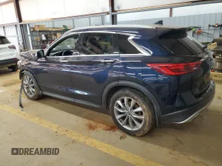 2019 Infiniti QX50 LUXE with VIN 3PCAJ5M18KF139072, listed as a Copart auction lot 46992375 with 39,313 mi miles and Salvage Title. Bid and sale history available at carsss.com. Image 2.