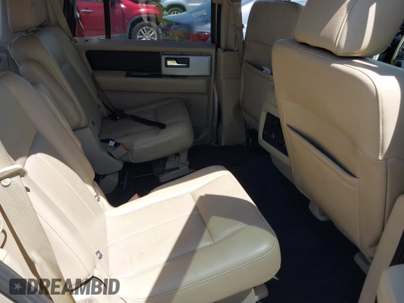 2017 Ford Expedition XLT with VIN 1FMJU1HT9HEA30640, listed as a IAAI auction lot 42257310 with Not provided miles and . Bid and sale history available at DreamBid. Image 8.