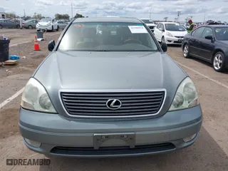 2002 Lexus LS 430 with VIN JTHBN30F820054549, listed as a IAAI auction lot 41988954 with 1 mi miles. Bid and sale history available at carsss.com. Image 6.