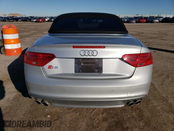 2013 Audi S5 Premium Plus z VIN WAUCGAFH4DN006689, wystawiony jako Copart lot #80929814 z przebiegiem 65 818 mil mil oraz Szkoda całkowita • Salvage title. Historia ofert i sprzedaży dostępna na DreamBid. Obrazek 6.