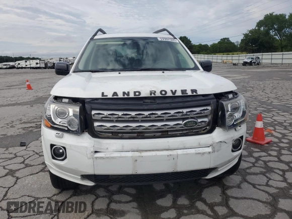 2013 Land Rover LR2 z VIN SALFR2BG4DH372348, wystawiony jako Copart lot #59902505 z przebiegiem Nie podano mil oraz Szkoda całkowita • Salvage title. Historia ofert i sprzedaży dostępna na DreamBid. Obrazek 5.