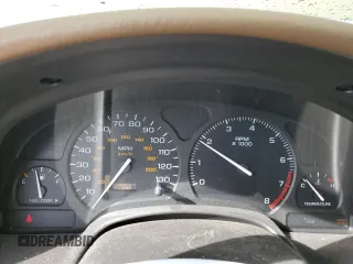 2002 Saturn LS z VIN 1G8JW54R52Y513297, wystawiony jako Copart lot #70874034 z przebiegiem 120 567 mil mil oraz Tytuł czysty. Historia ofert i sprzedaży dostępna na DreamBid. Obrazek 9.