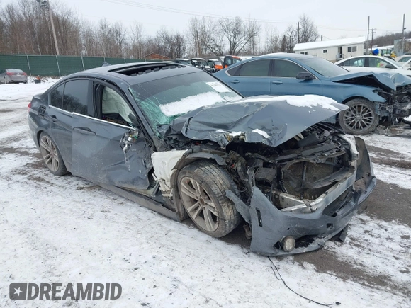 2017 BMW 3 Series 330i xDrive with VIN WBA8D9G50HNU60185, listed as a IAAI auction lot 41386711 with 1 mi miles. Bid and sale history available at carsss.com. Image 1.