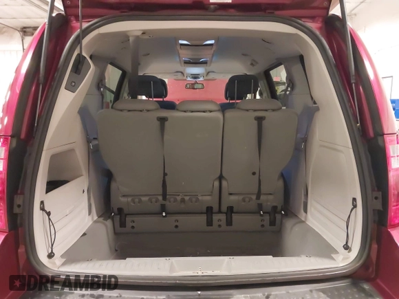 2010 Dodge Grand Caravan Crew with VIN 2D4RN6DX8AR403138, listed as a IAAI auction lot 41937966 with 137,060 mi miles and . Bid and sale history available at DreamBid. Image 18.