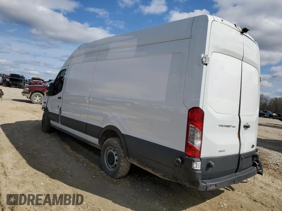 2017 Ford Transit с VIN 1FTYR3XG0HKB21124, выставлен на аукционе Copart как лот 49405475 с пробегом 246 098 миль миль и Списание • Salvage title. История ставок и продаж доступна на DreamBid. Изображение 2.