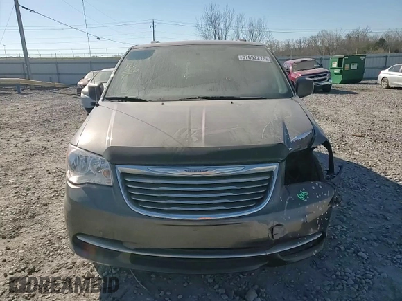 2015 Chrysler Town & Country LX with VIN 2C4RC1AG0FR730019, listed as a Copart auction lot 87692275 with 101,892 mi miles and Salvage Title. Bid and sale history available at carsss.com. Image 11.