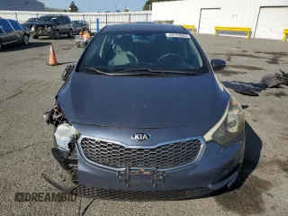 2016 Kia Forte LX z VIN KNAFX4A6XG5508678, wystawiony jako Copart lot #59153665 z przebiegiem 110 120 mil mil oraz Szkoda całkowita • Salvage title. Historia ofert i sprzedaży dostępna na DreamBid. Obrazek 5.