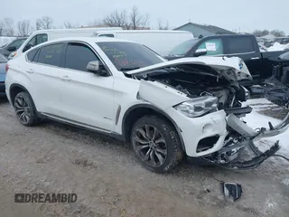 2016 BMW X6 xDrive35i with VIN 5UXKU2C52G0N83132, listed as a IAAI auction lot 41389936 with 1 mi miles. Bid and sale history available at carsss.com. Image 1.