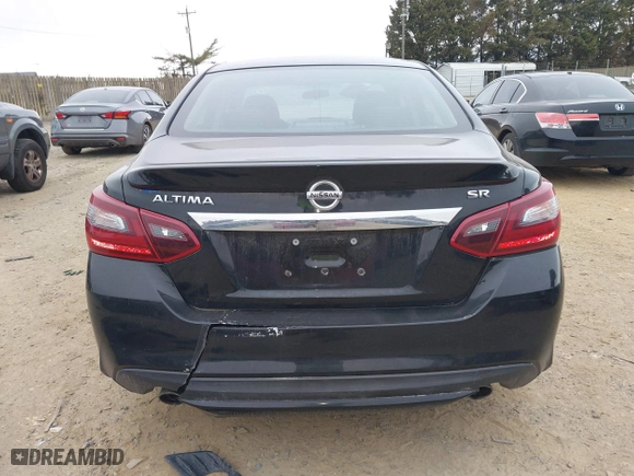 2017 Nissan Altima 2.5 SR with VIN 1N4AL3AP5HC475622, listed as a IAAI auction lot 41510202 with 132,074 mi miles. Bid and sale history available at carsss.com. Image 17.