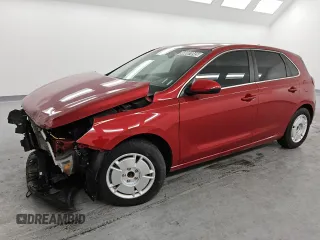 2020 Hyundai Elantra GT with VIN KMHH35LE7LU146421, listed as a Copart auction lot 44007045 with 26,177 mi miles and Clean Title. Bid and sale history available at carsss.com. Image 1.