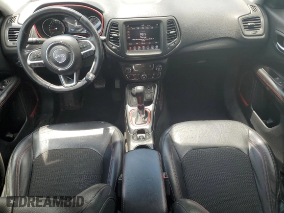 2020 Jeep Compass Trailhawk with VIN 3C4NJDDB1LT189240, listed as a Copart auction lot 57876235 with 70,309 mi miles and Salvage title. Bid and sale history available at DreamBid. Image 8.