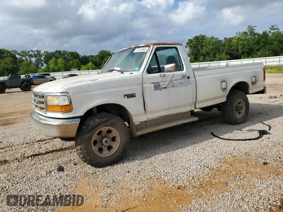 1997 Ford F-250 z VIN 3FTHF26H5VMA18931, wystawiony jako Copart lot #57015965 z przebiegiem 244 027 mil mil oraz Czysty tytuł • Clean title. Historia ofert i sprzedaży dostępna na DreamBid. Obrazek 1.