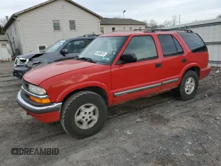 2000 Chevrolet Blazer LT z VIN 1GNDT13W3Y2309967, wystawiony jako Copart lot #46306675 z przebiegiem 216 173 mil mil oraz Szkoda całkowita • Salvage title. Historia ofert i sprzedaży dostępna na DreamBid. Obrazek 1.