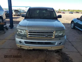 2008 Land Rover Range Rover Sport HSE z VIN SALSK25498A128004, wystawiony jako Copart lot #59326645 z przebiegiem 150 093 mil mil oraz Szkoda całkowita • Salvage title. Historia ofert i sprzedaży dostępna na DreamBid. Obrazek 5.