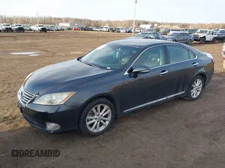 2011 Lexus ES with VIN JTHBK1EGXB2455393, listed as a IAAI auction lot 41826270 with 200,197 mi miles. Bid and sale history available at carsss.com. Image 2.