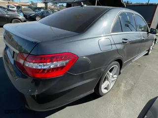 2013 Mercedes-Benz E-Class E 350 Luxury with VIN WDDHF5KB6DA746536, listed as a Copart auction lot 81507034 with 158,468 mi miles and Clean Title. Bid and sale history available at carsss.com. Image 4.