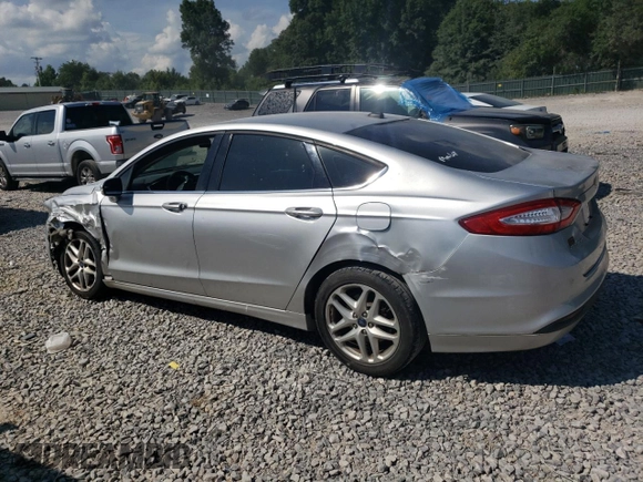 2015 Ford Fusion SE with VIN 1FA6P0H70F5109342, listed as a Copart auction lot 62519595 with 214,695 mi miles and Salvage title. Bid and sale history available at DreamBid. Image 2.