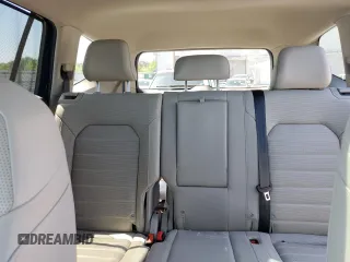 2019 Volkswagen Atlas SEL Premium z VIN 1V2NR2CA9KC602262, wystawiony jako Copart lot #54490045 z przebiegiem 57 367 mil mil oraz Szkoda całkowita • Salvage title. Historia ofert i sprzedaży dostępna na DreamBid. Obrazek 10.
