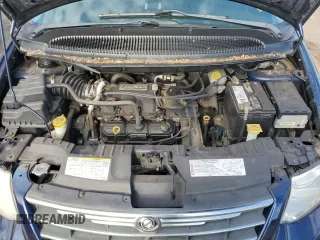 2006 Chrysler Town & Country LWB Limited with VIN 2A8GP64L16R784567, listed as a Copart auction lot 81466244 with 108,211 mi miles and Clean Title. Bid and sale history available at carsss.com. Image 12.