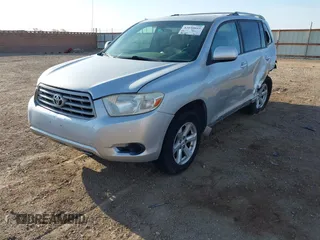 2008 Toyota Highlander z VIN JTEES41A482082292, wystawiony jako IAAI lot #42030053 z przebiegiem 183 831 mil mil oraz . Historia ofert i sprzedaży dostępna na DreamBid. Obrazek 18.