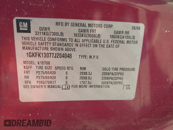 2007 GMC Yukon SLE with VIN 1GKFK13077J204048, listed as a IAAI auction lot 42052206 with 273,197 mi miles. Bid and sale history available at carsss.com. Image 9.