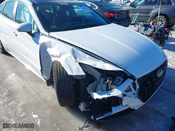 2023 Hyundai Sonata Limited with VIN KMHL34J26PA328440, listed as a IAAI auction lot 41502323 with 34,462 mi miles. Bid and sale history available at carsss.com. Image 6.