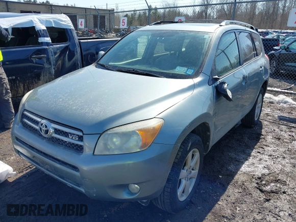 2008 Toyota RAV4 Ltd with VIN JTMBK31V685058112, listed as a IAAI auction lot 41757328 with 194,563 mi miles. Bid and sale history available at carsss.com. Image 18.