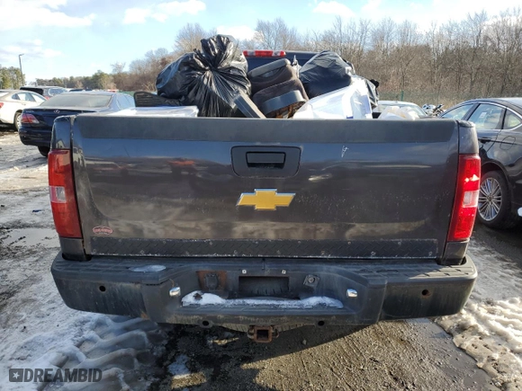 2010 Chevrolet Silverado 1500 LT with VIN 1GCSKSEA2AZ114160, listed as a Copart auction lot 45365475 with 170,628 mi miles and Clean Title. Bid and sale history available at carsss.com. Image 6.
