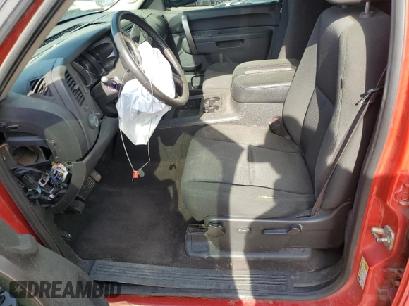 2013 Chevrolet Silverado 1500 LT with VIN 3GCPCSE03DG167965, listed as a Copart auction lot 49262055 with 183,286 mi miles and Salvage Title. Bid and sale history available at DreamBid. Image 7.