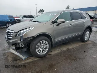 2019 Cadillac XT5 AWD z VIN 1GYKNBRS6KZ199462, wystawiony jako Copart lot #59882535 z przebiegiem 36 925 mil mil oraz Czysty tytuł • Clean title. Historia ofert i sprzedaży dostępna na DreamBid. Obrazek 1.