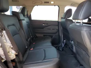 2024 Nissan Pathfinder SL z VIN 5N1DR3CA1RC290320, wystawiony jako Copart lot #54735815 z przebiegiem 4 866 mil mil oraz Szkoda całkowita • Salvage title. Historia ofert i sprzedaży dostępna na DreamBid. Obrazek 10.