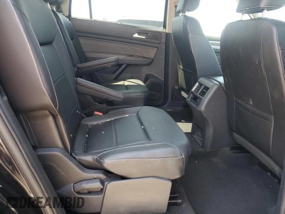 2022 Volkswagen Atlas SEL with VIN 1V2BP2CA9NC519850, listed as a Copart auction lot 61124825 with 26,243 mi miles and Salvage title. Bid and sale history available at DreamBid. Image 11.